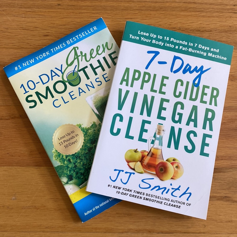 JJ Smith 7-Day Apple Cider Vinegar Cleanse & 10-Day Green Smoothie Cleanse